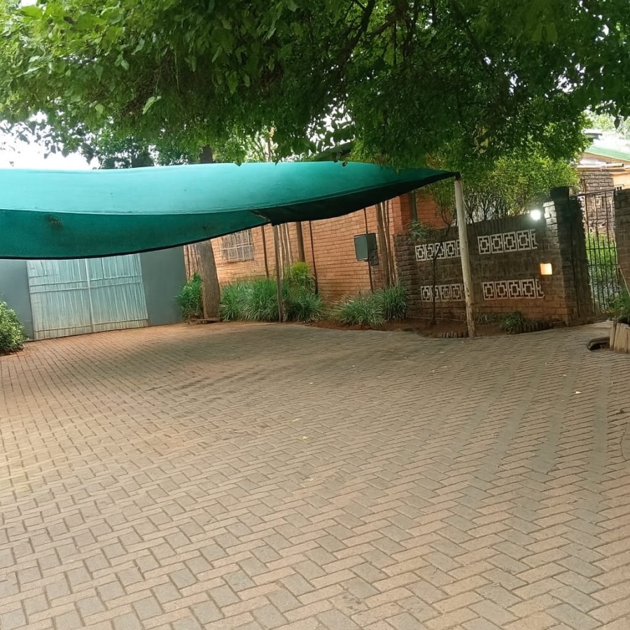 To Let 1 Bedroom Property for Rent in Bodorp North West